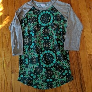 LuluRoe midlength shirt